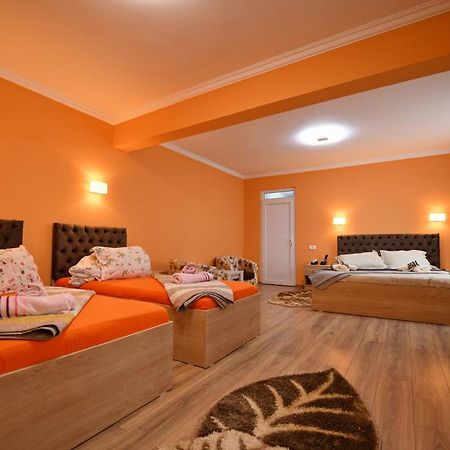 Apartament Trident Hateg Exterior photo